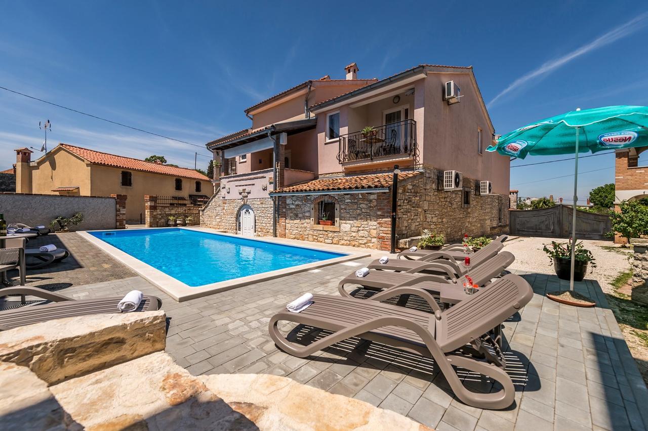 Villa Valtrazza Tar-Vabriga المظهر الخارجي الصورة