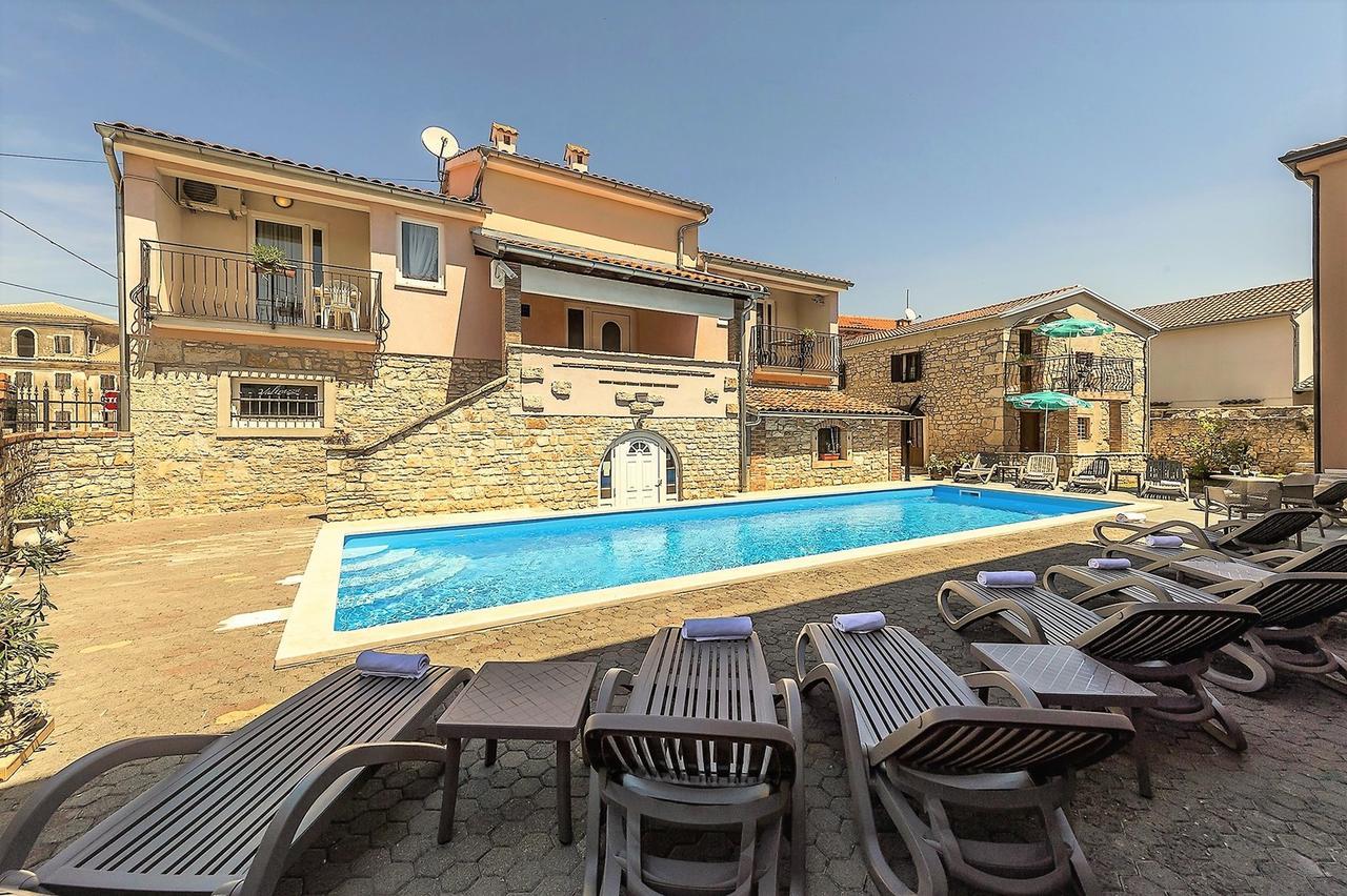 Villa Valtrazza Tar-Vabriga المظهر الخارجي الصورة