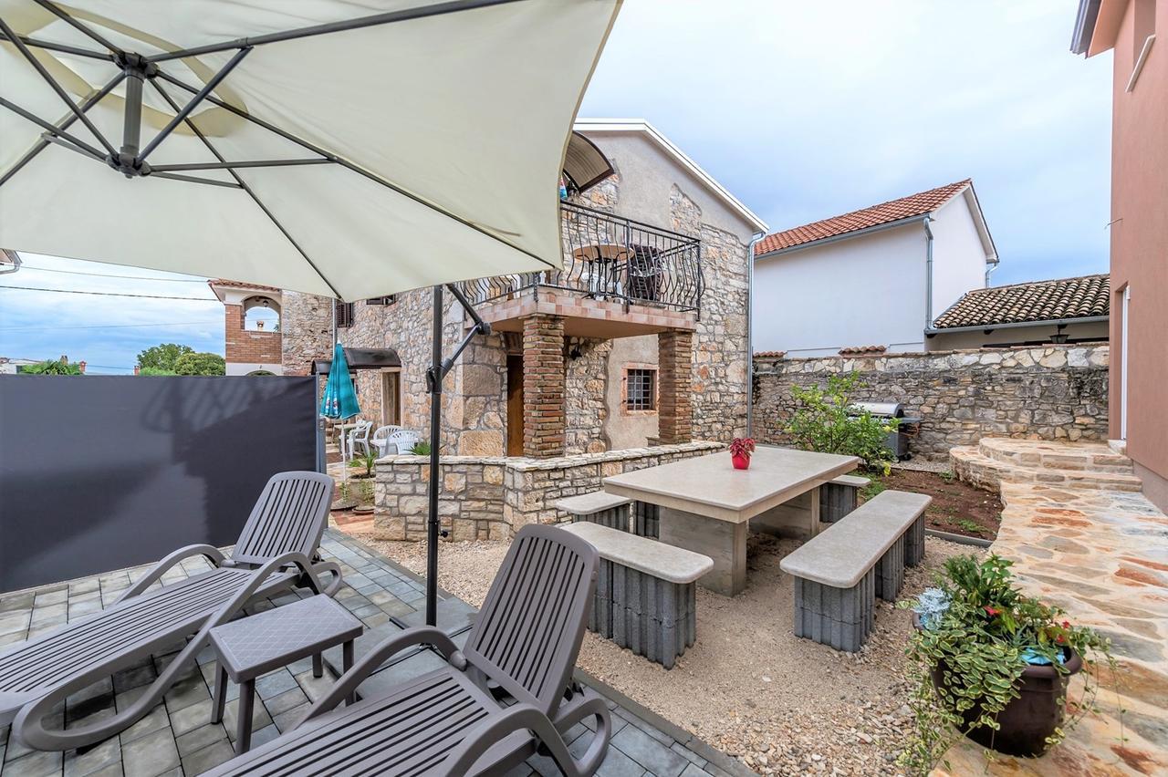 Villa Valtrazza Tar-Vabriga المظهر الخارجي الصورة