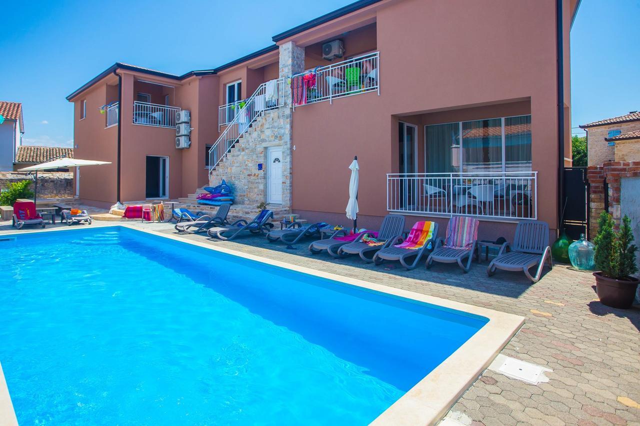 Villa Valtrazza Tar-Vabriga المظهر الخارجي الصورة