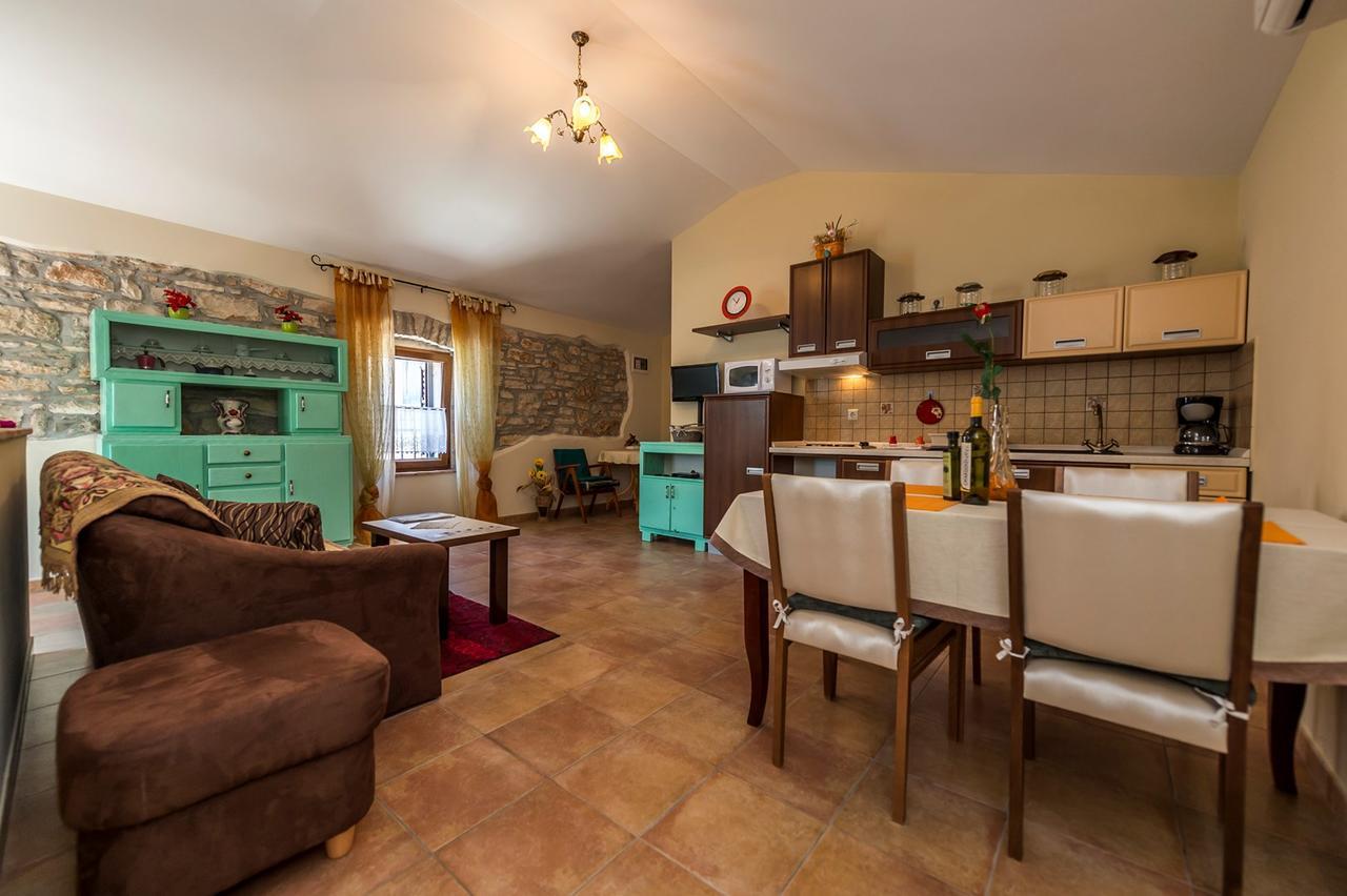 Villa Valtrazza Tar-Vabriga المظهر الخارجي الصورة